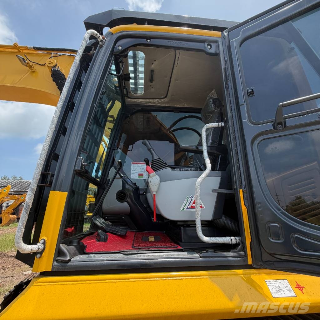 Komatsu PC 240 履带挖掘机