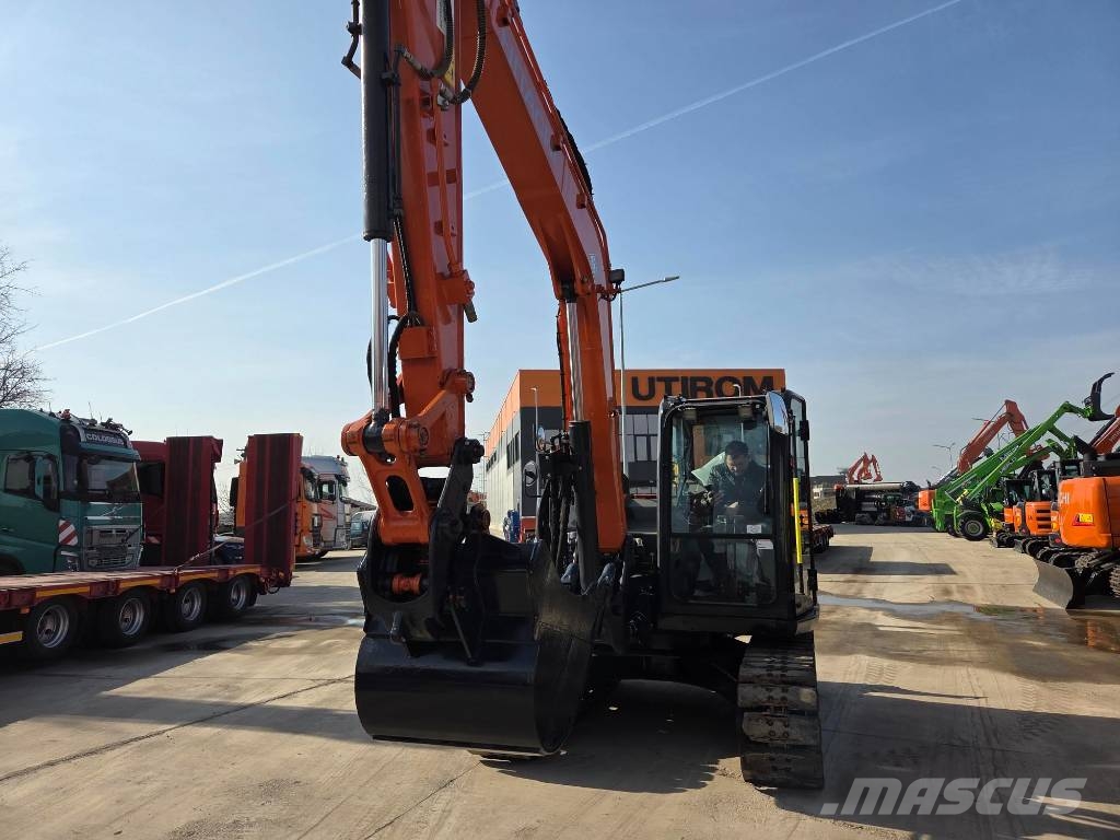 Hitachi ZX 85 USB-6, 2022, 3.355h, Hydr quick coupl+3 buck, 2022