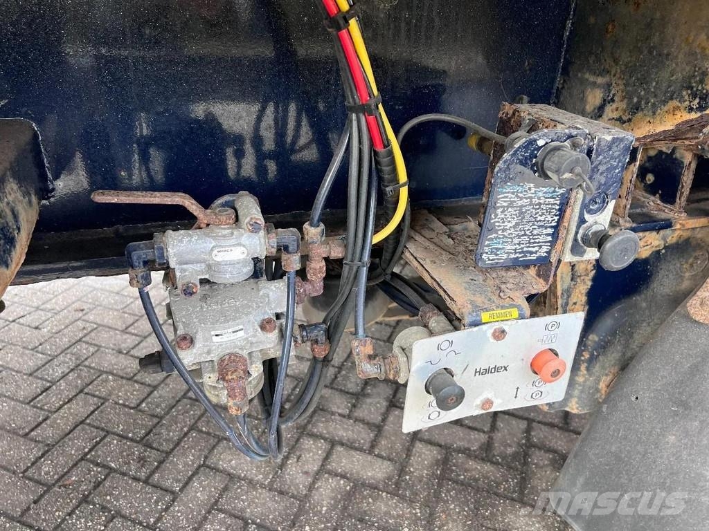 ATM 2 AXLE + HIAB 300-4 Semirremolques de plataformas planas/laterales abatibles
