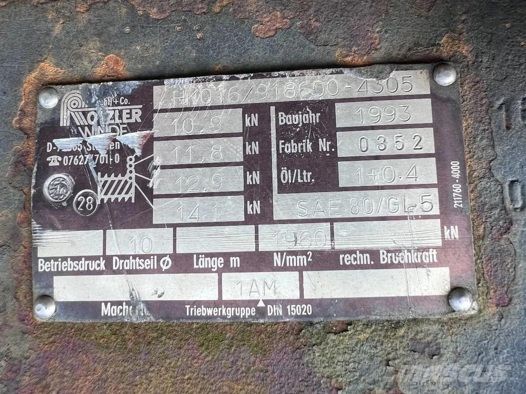 ATM 2 AXLE + HIAB 300-4 Semirremolques de plataformas planas/laterales abatibles