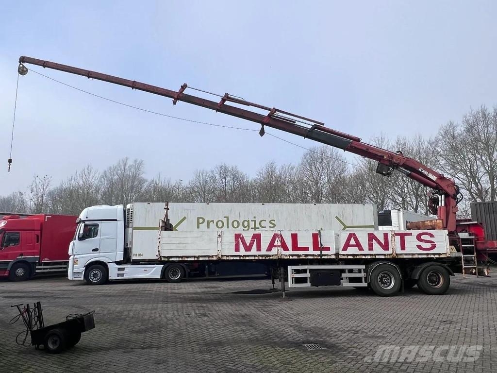 ATM 2 AXLE + HIAB 300-4 Semirremolques de plataformas planas/laterales abatibles