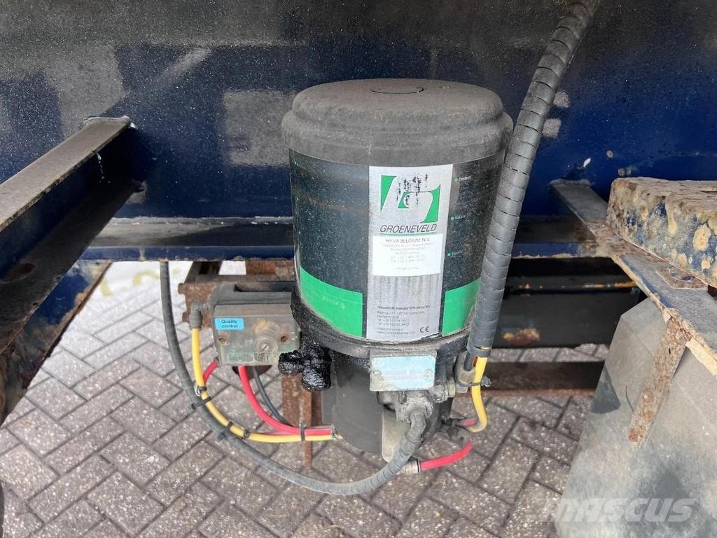 ATM 2 AXLE + HIAB 300-4 Semirremolques de plataformas planas/laterales abatibles