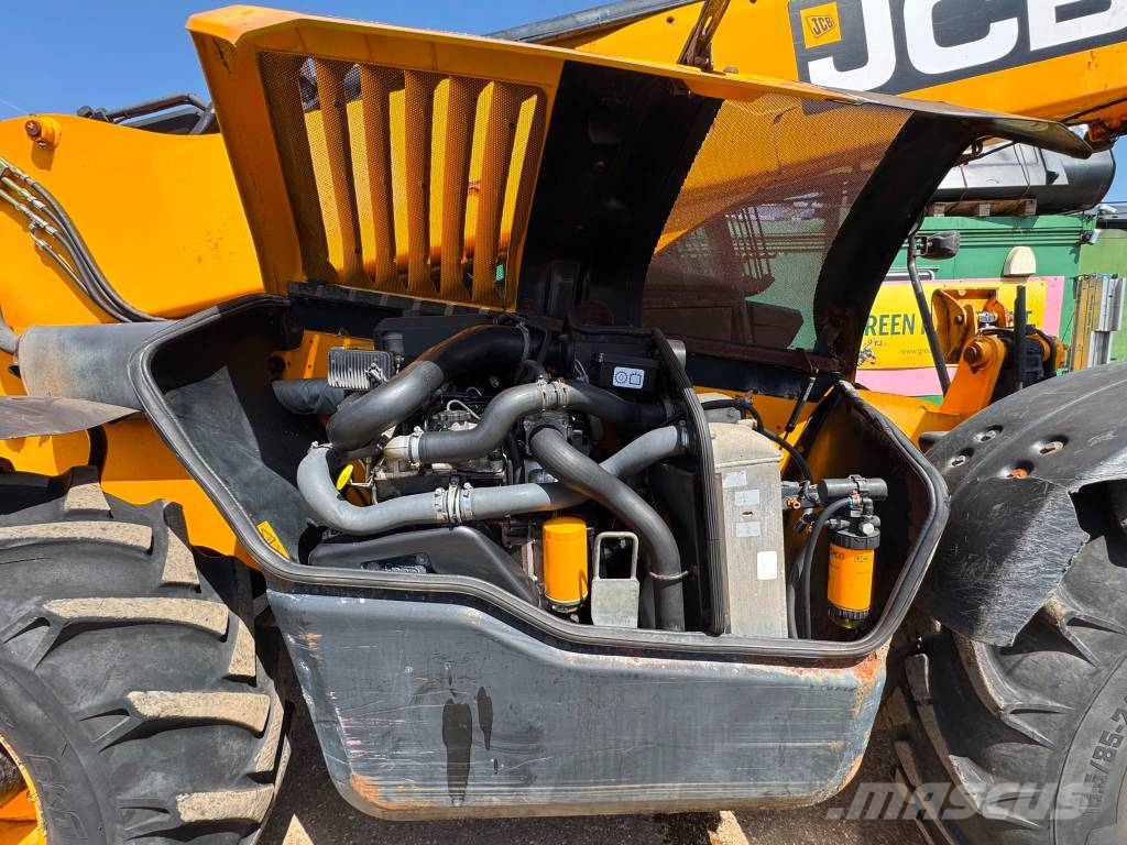 JCB 540-170 Teleskopické manipulátory