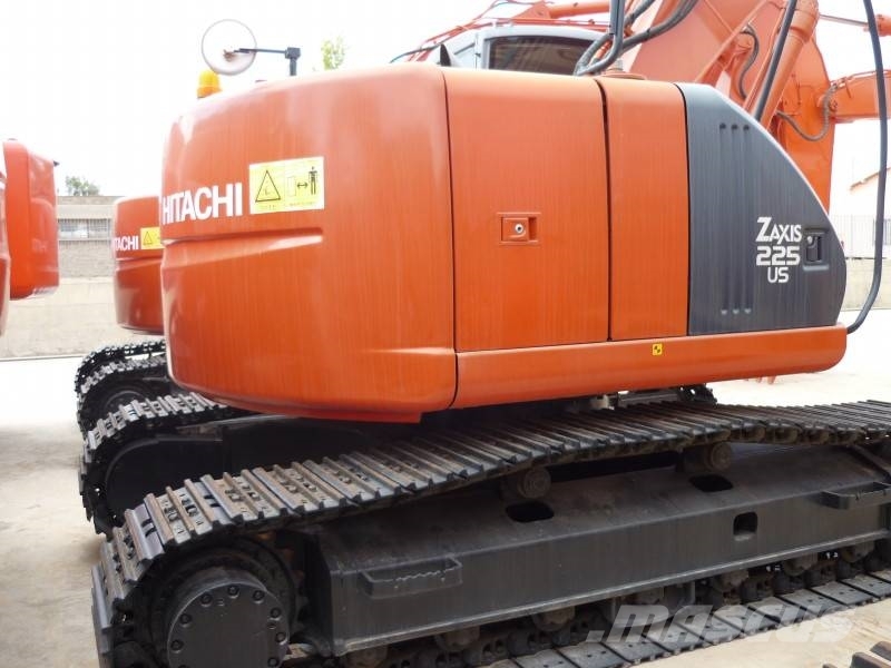 Hitachi ZX 225 US 履带挖掘机