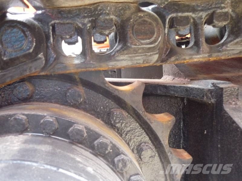 Hitachi ZX 225 US 履带挖掘机