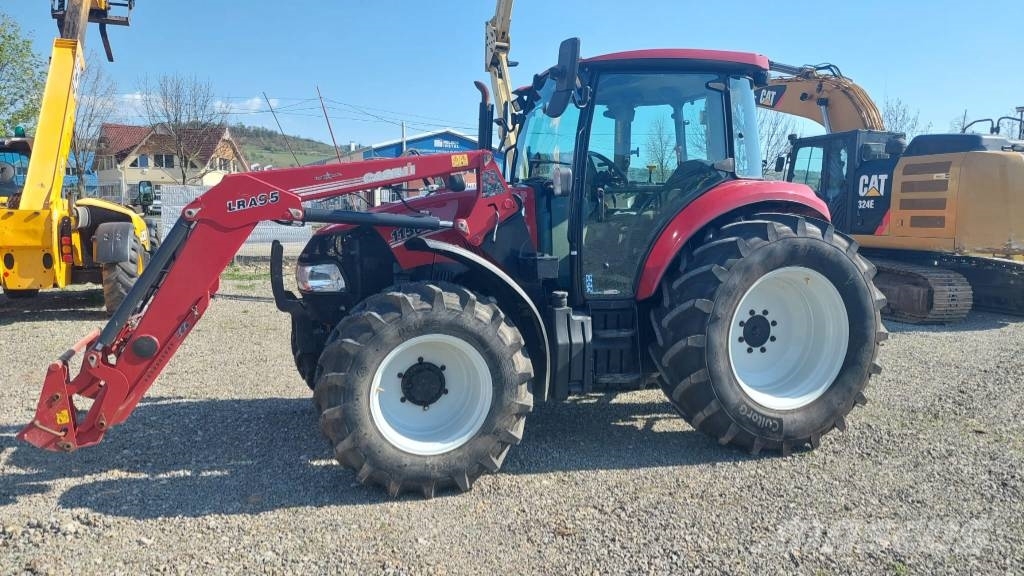 Case IH Farmall 115 Traktory
