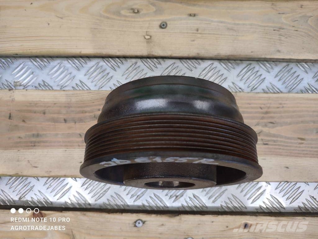 John Deere 6155R pulley wheel Motorok