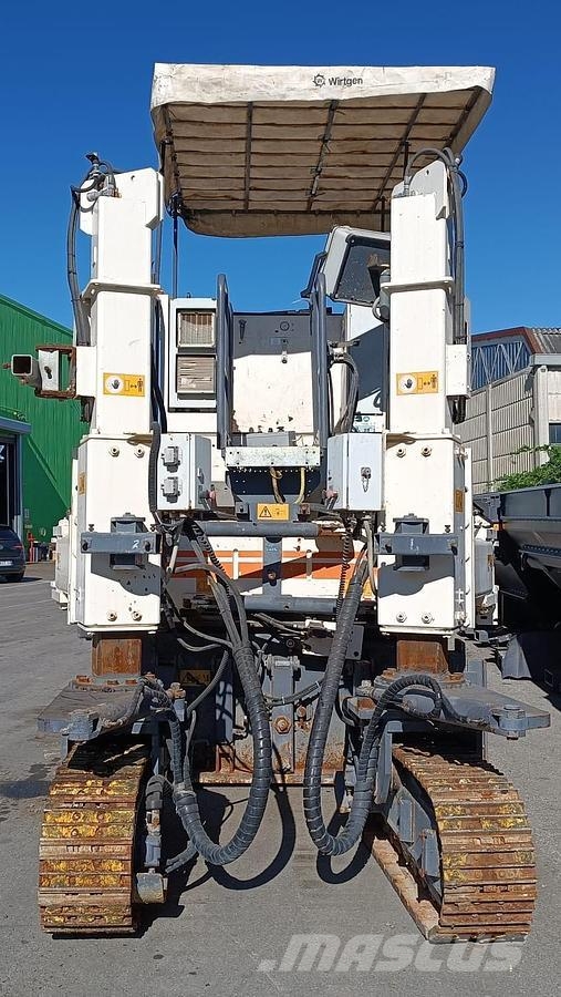 Wirtgen SP500 Asphalt pavers