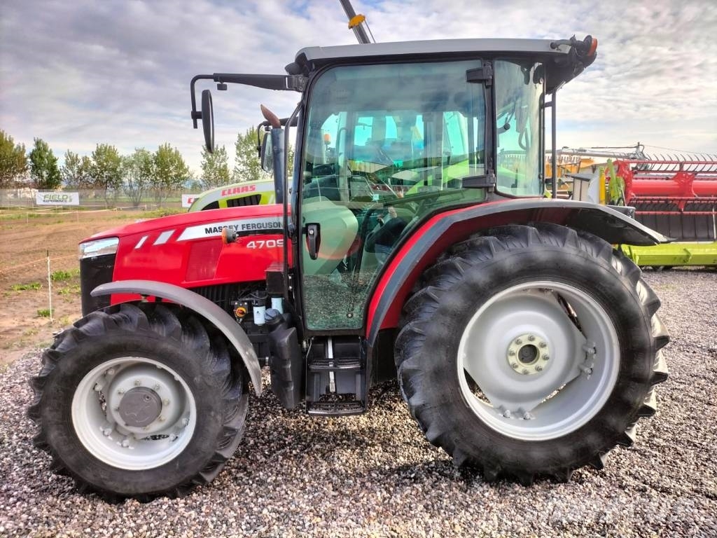 Massey Ferguson 4709 トラクター