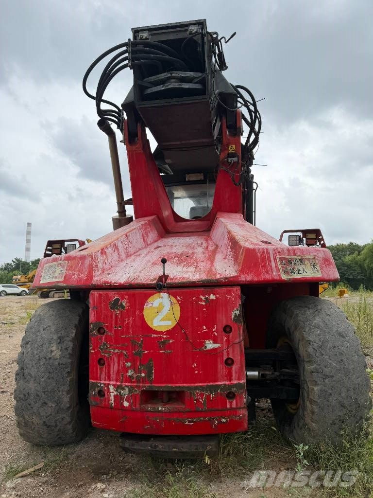 Kalmar DRF450 Dohvatni viličari