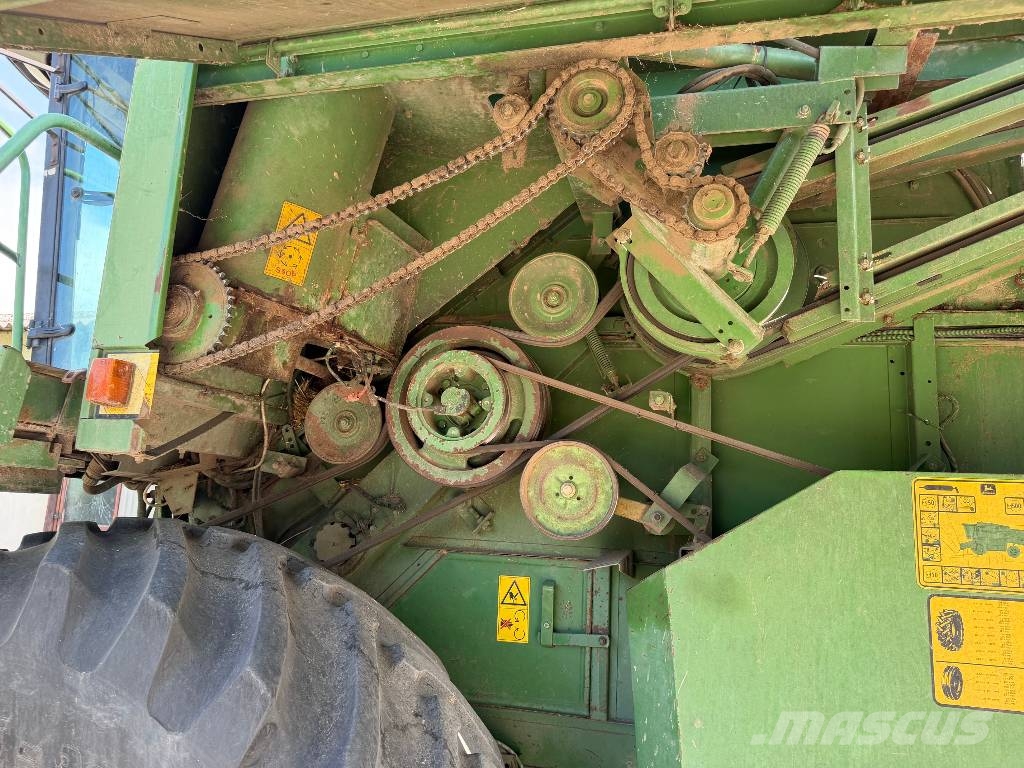 John Deere 2256 Kombajni