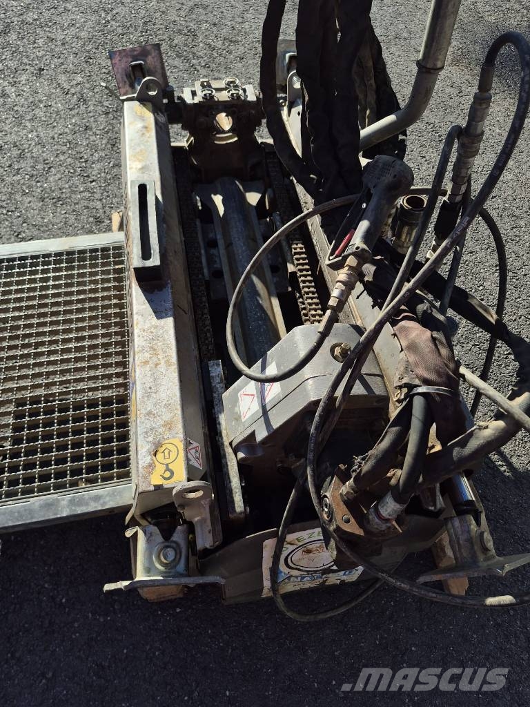 Tracto Grundopit PS60 + mixing unit + trailer Vízszintes fúróberendezések