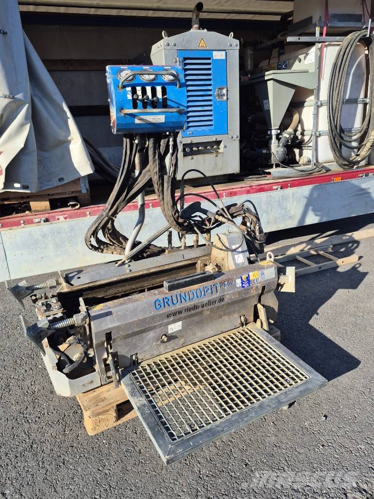 Tracto Grundopit PS60 + mixing unit + trailer Vízszintes fúróberendezések