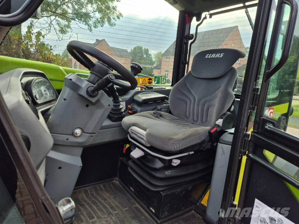 CLAAS Scorpion 732 Varipower 農業用テレハンドラー