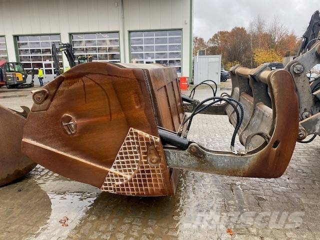 Kaiser (5256) ca. 3.6 cbm gebr. Hochkippschaufel / bucket Cucharones