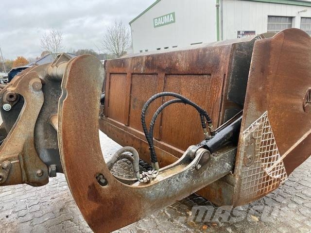 Kaiser (5256) ca. 3.6 cbm gebr. Hochkippschaufel / bucket Cucharones