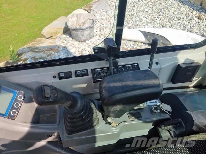 Takeuchi TB216 Mini Escavadoras <7t