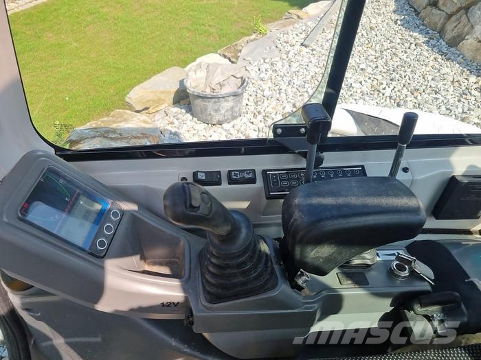 Takeuchi TB216 Mini Escavadoras <7t