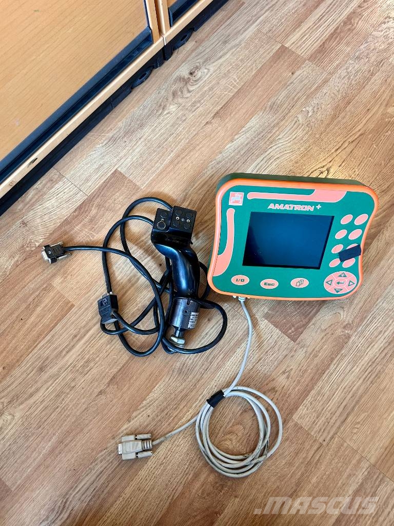 Amazone UG 3000 Hinattavat ruiskut