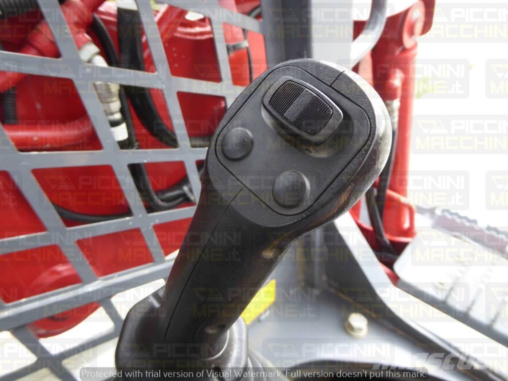 Takeuchi TL6R Lánctalpas homlokrakodók