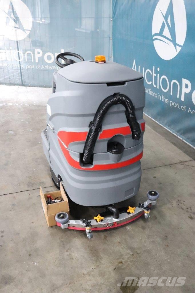  [div] C70S Aufsitz-Nassschreinigungsmaschine Neuge 청소 트럭