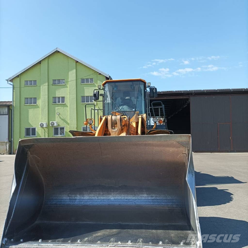 Hyundai HL 770-7 A لوادر بعجل