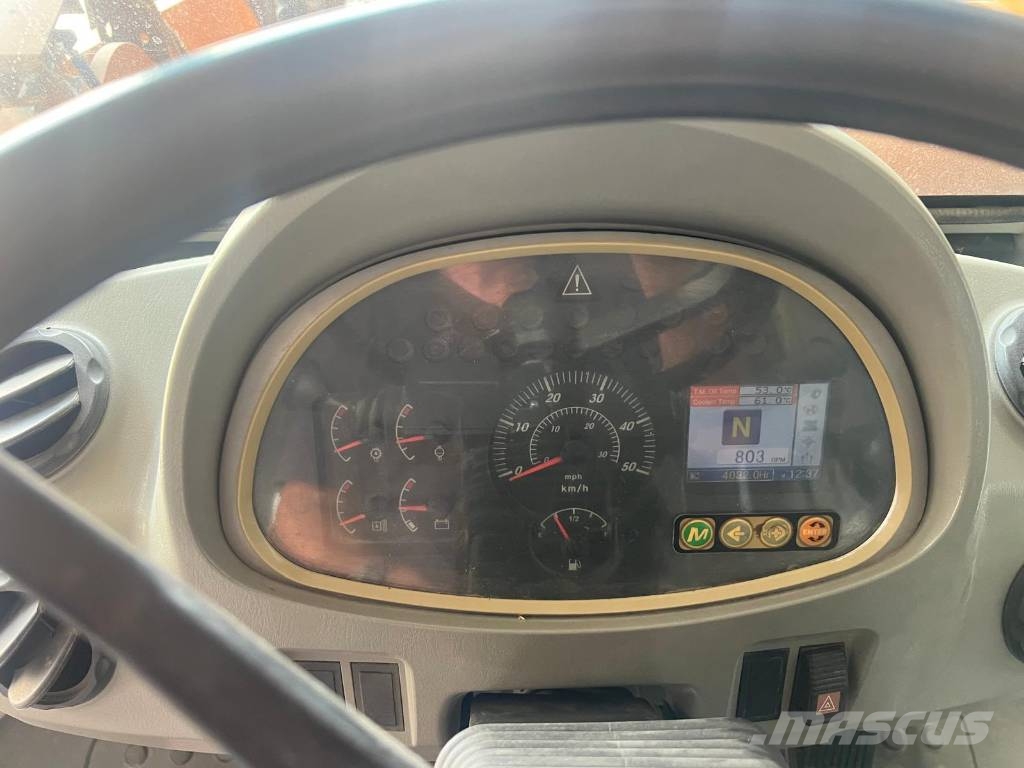 Hyundai HL 770-7 A لوادر بعجل
