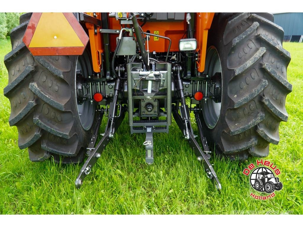 Tafe 7515 4wd. Traktorer