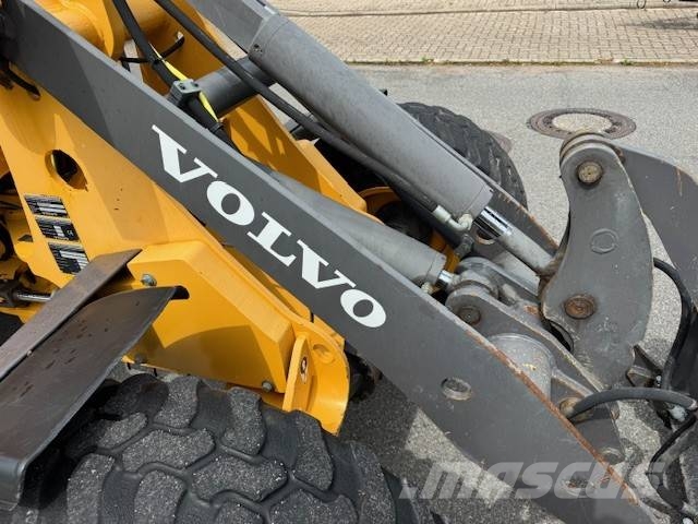 Volvo L 25 F Wheel loaders