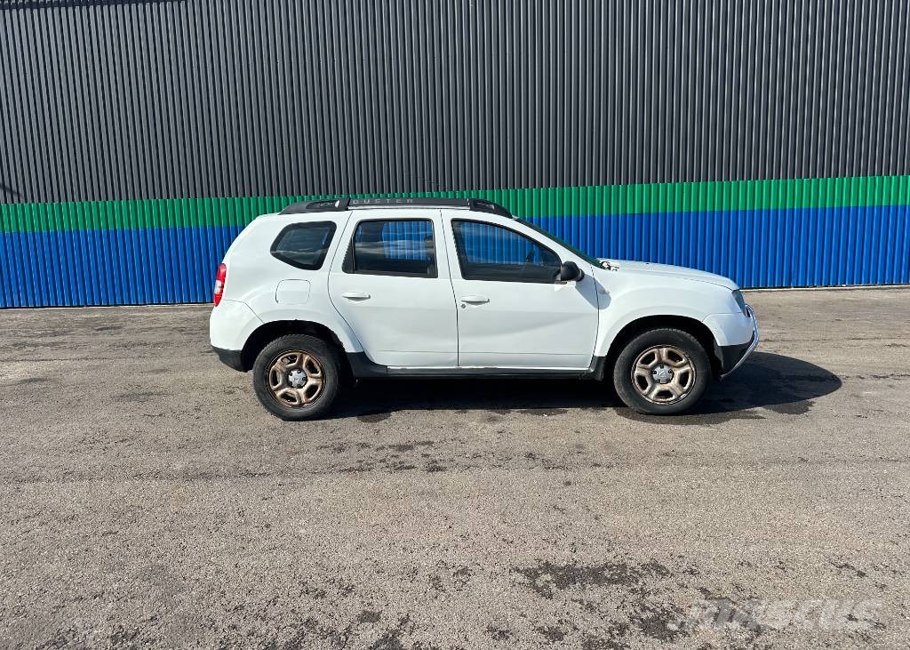 Dacia Duster 1.5 dCi 4x4 Carros
