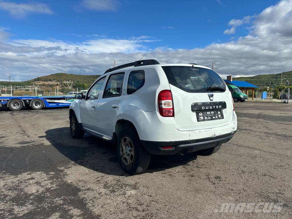 Dacia Duster 1.5 dCi 4x4 Carros