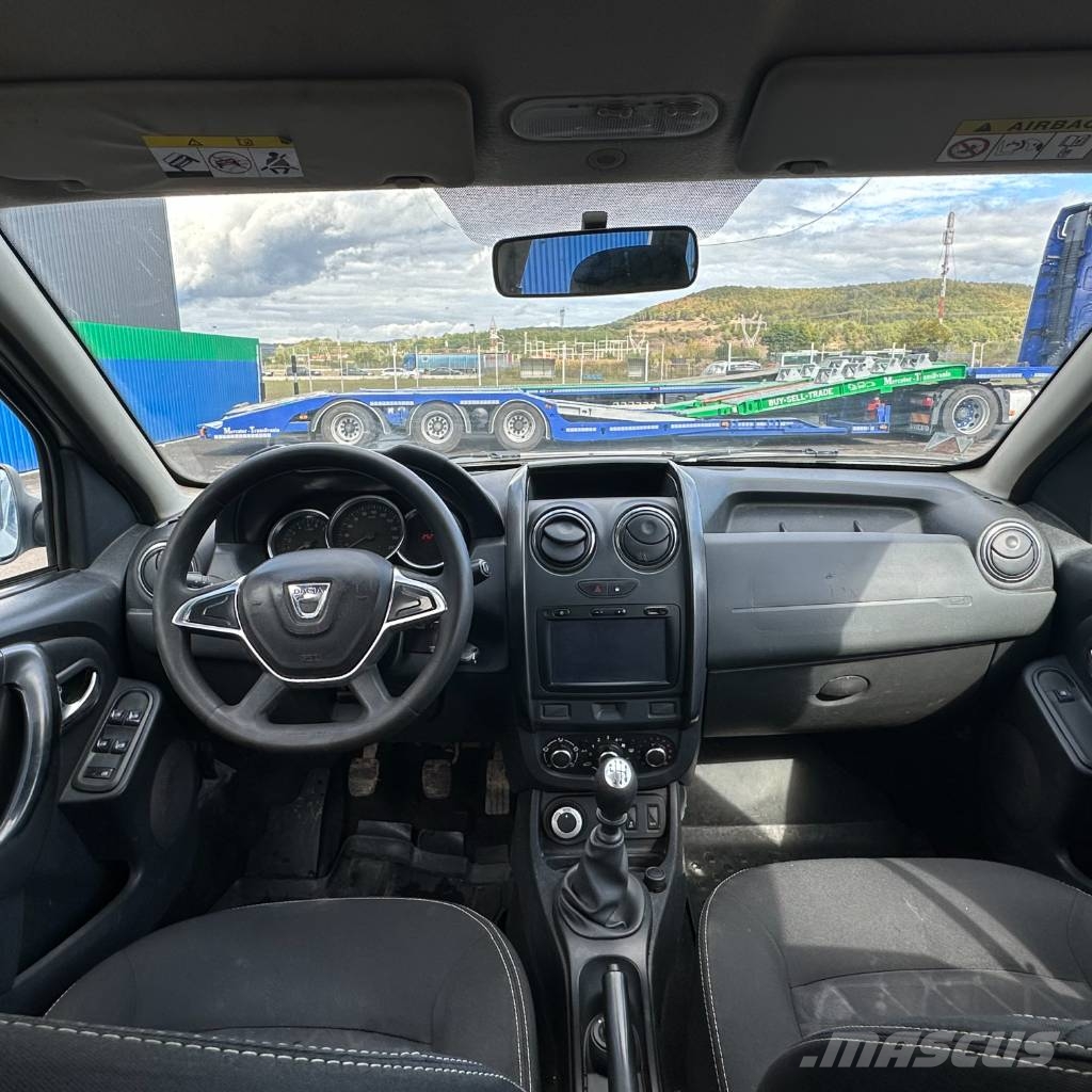 Dacia Duster 1.5 dCi 4x4 Carros