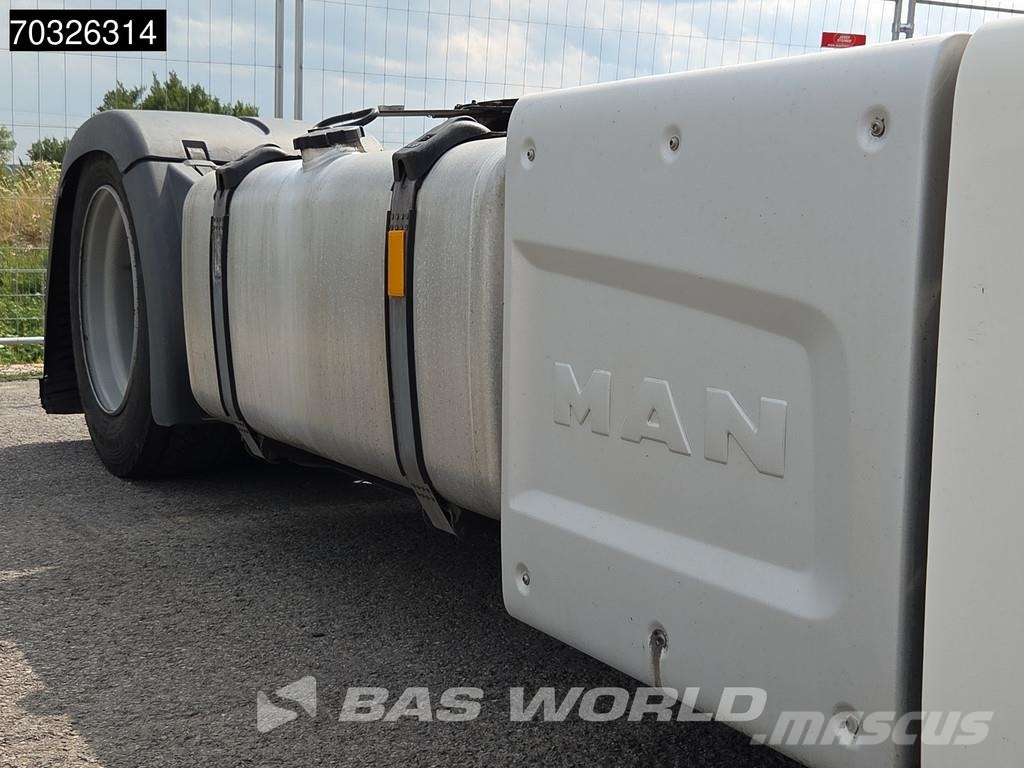 MAN TGX 18.460 4X2 XLX Mega Retarder 2xTanks Standklim Tractor Units