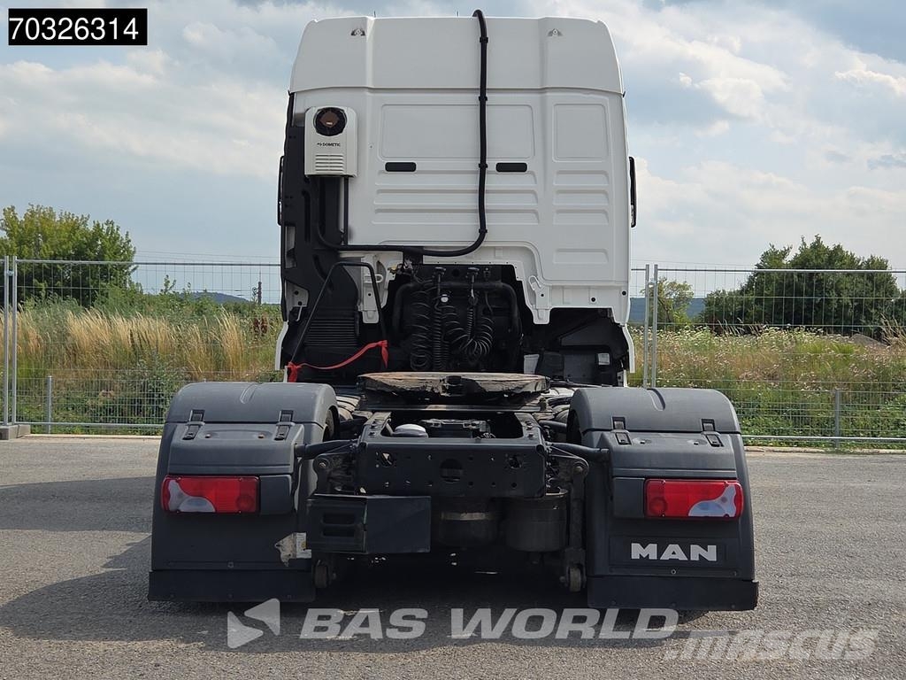 MAN TGX 18.460 4X2 XLX Mega Retarder 2xTanks Standklim Ťahače