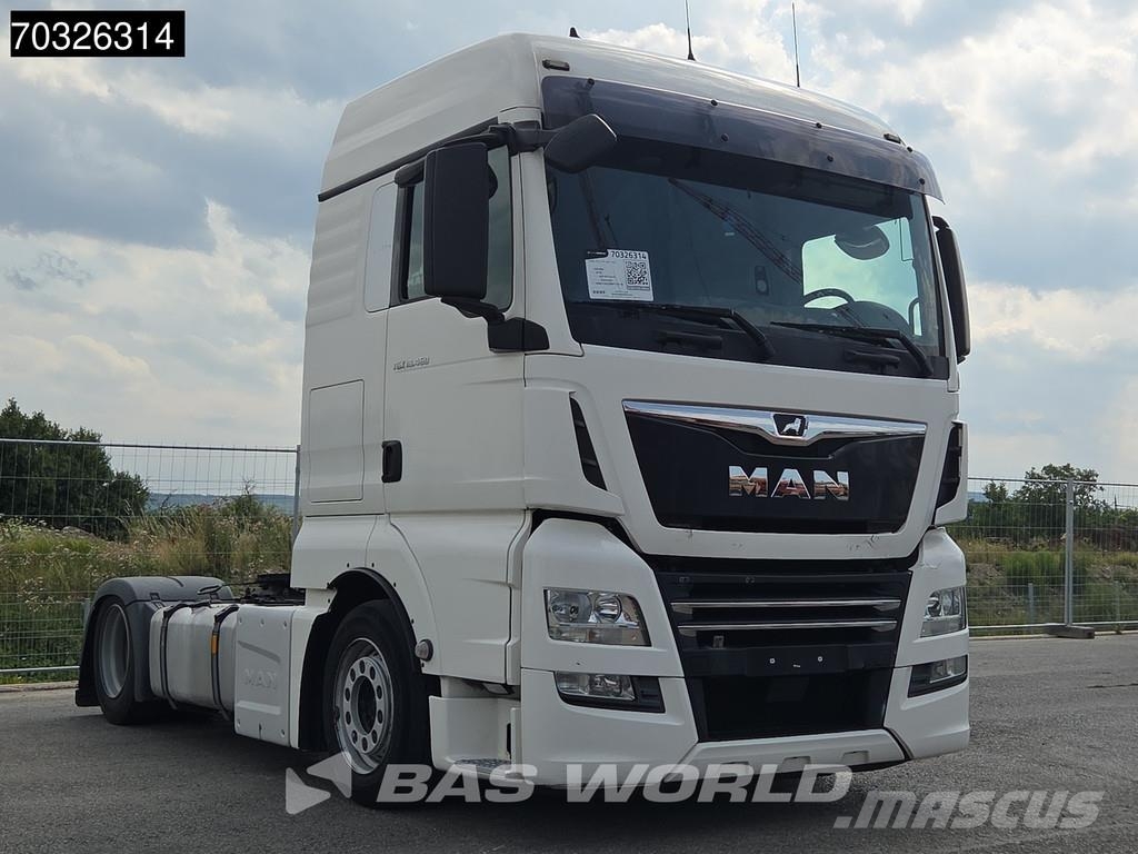 MAN TGX 18.460 4X2 XLX Mega Retarder 2xTanks Standklim Ťahače