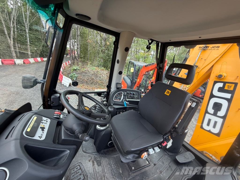 JCB 3 CX Backhoe