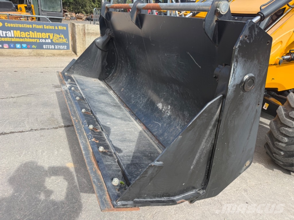 JCB 3 CX Backhoe