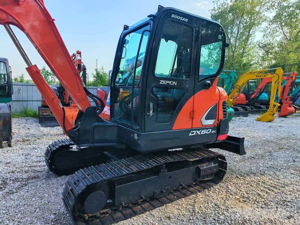 Doosan DX 60-9 C Minigravere <7t