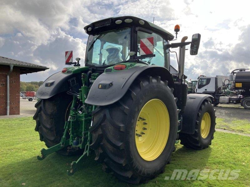 John Deere 6215R Tratores Agrícolas usados