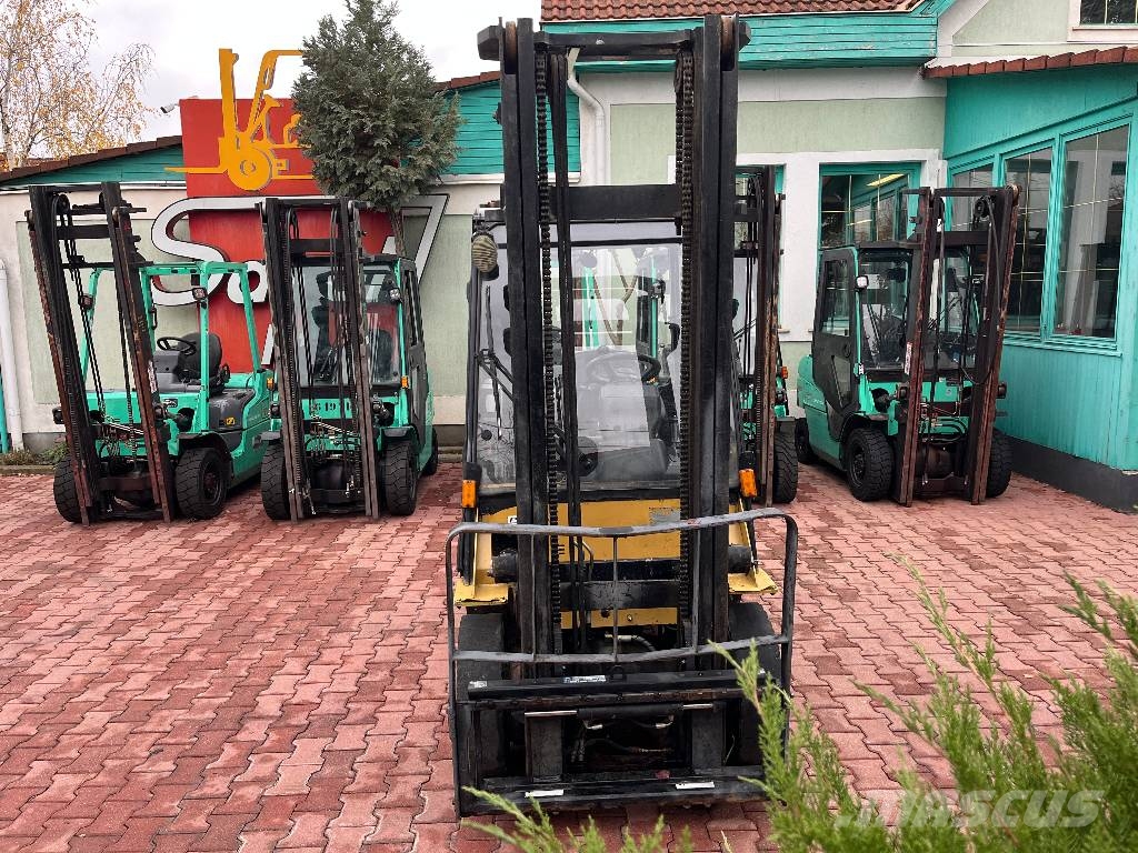 CAT DP25NT V-4243 IO Camiones diesel