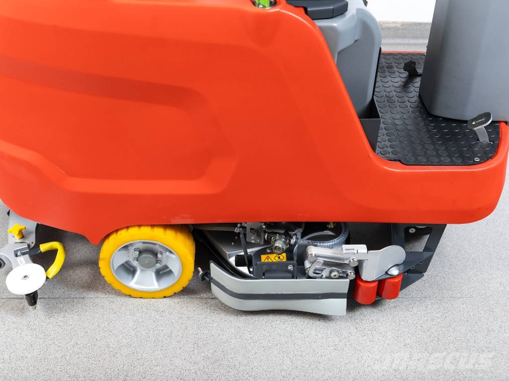 Hako Scrubmaster B75 R TB650 - NEW BATTERIES Scrubber dryers
