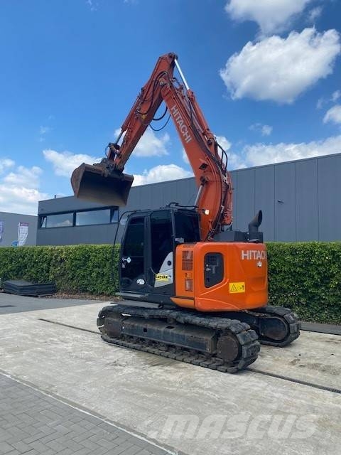 Hitachi ZX 135 US-6 Gravemaskiner på larvebånd