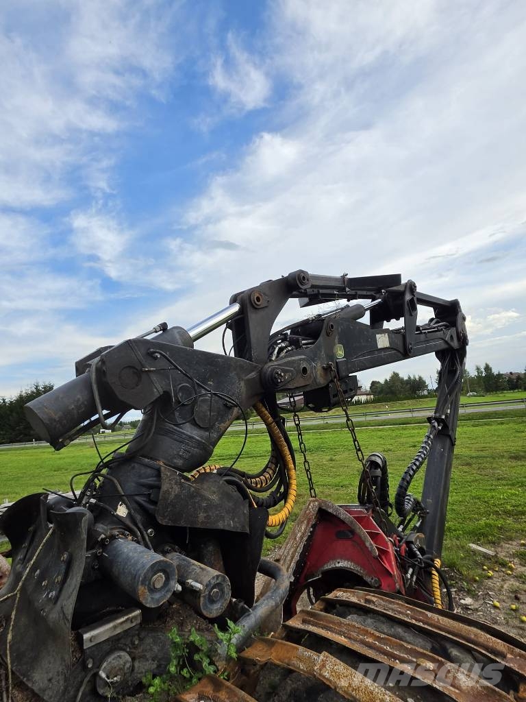 John Deere 1270 E Harvesteri