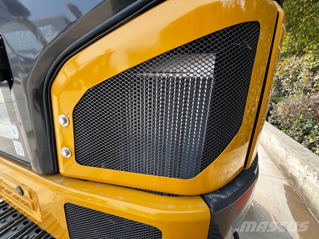 XCMG XE 35 U Mini bageri < 7t