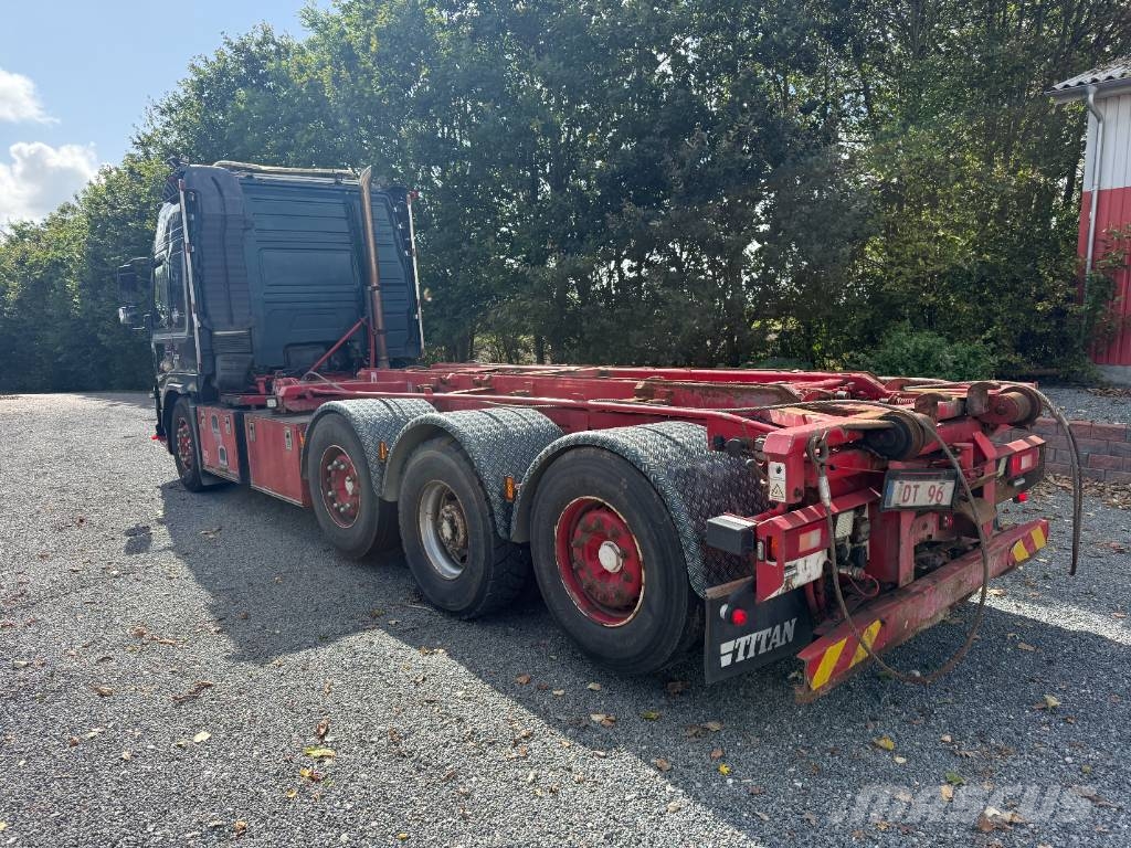 Volvo FMX500 8x2 Lastväxlare med kabellift