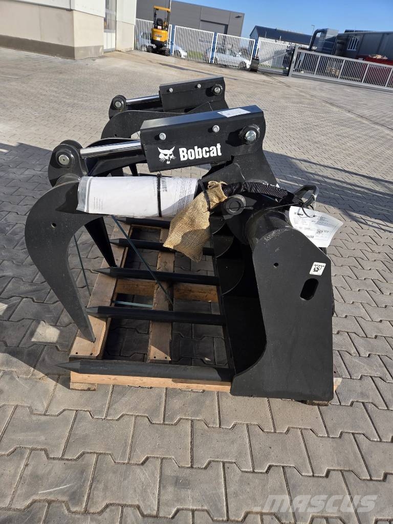 Bobcat Industriegreifer / Industrial Fork grapple 203cm لوادر انزلاقية التوجيه