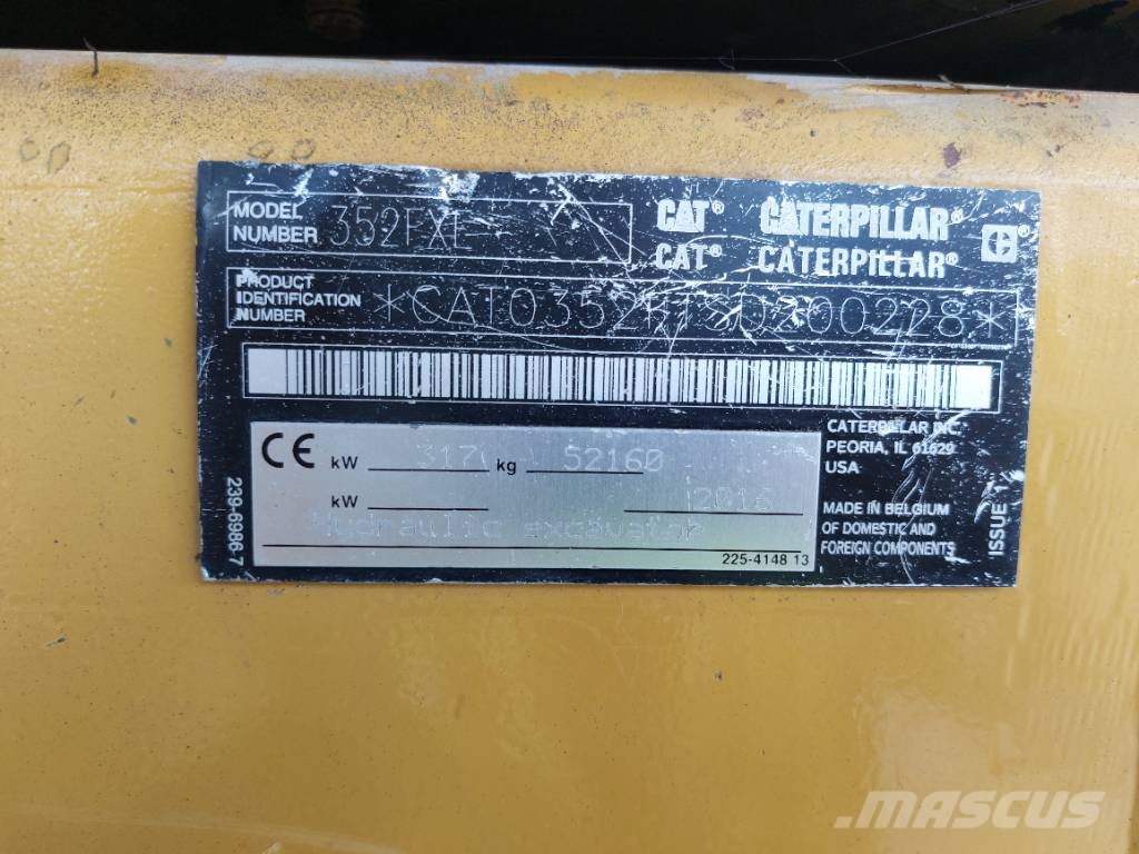 CAT 352FLXE MHD (17m demolition) حفارات زحافة