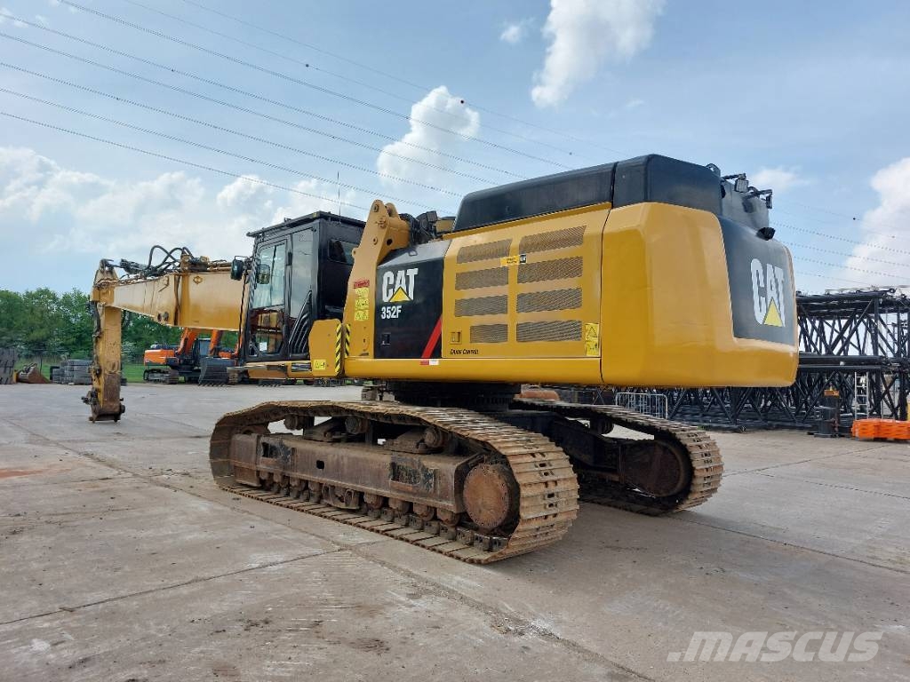 CAT 352FLXE MHD (17m demolition) حفارات زحافة