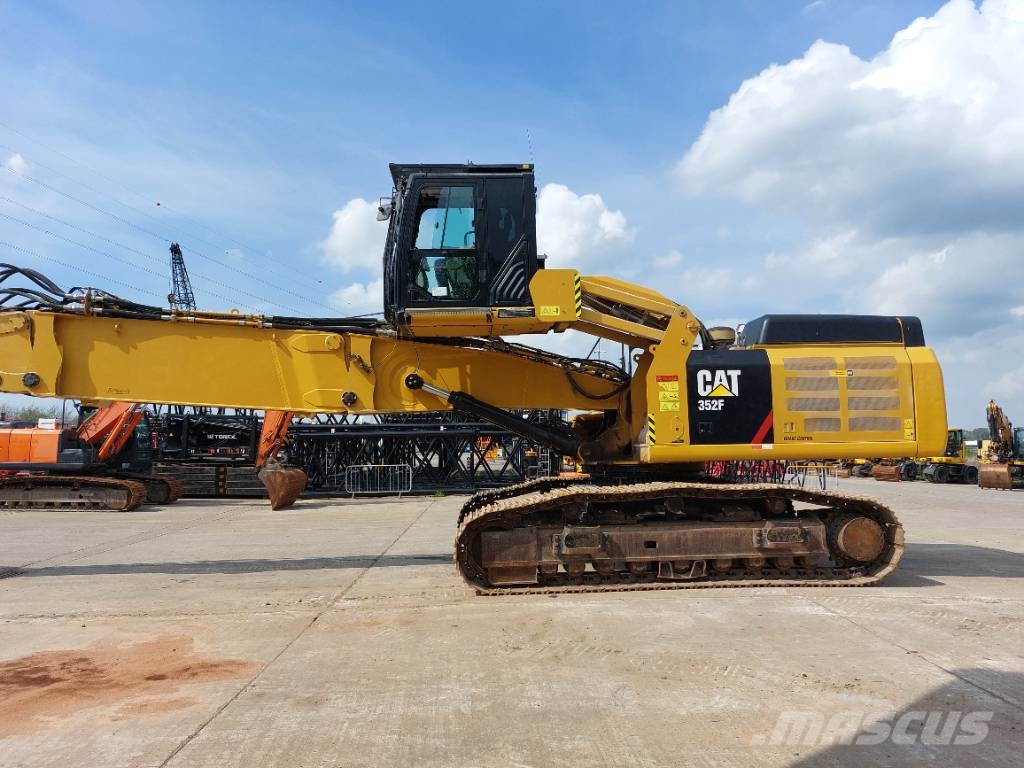 CAT 352FLXE MHD (17m demolition) حفارات زحافة