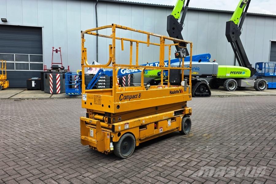 Haulotte Compact 8 Electric, 8.2m Working Height, 350kg Cap لوادر انزلاقية التوجيه